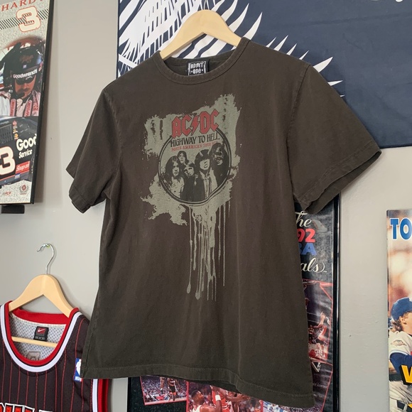 2008 AC/DC Highway to Hell Tee - Picture 2 of 9